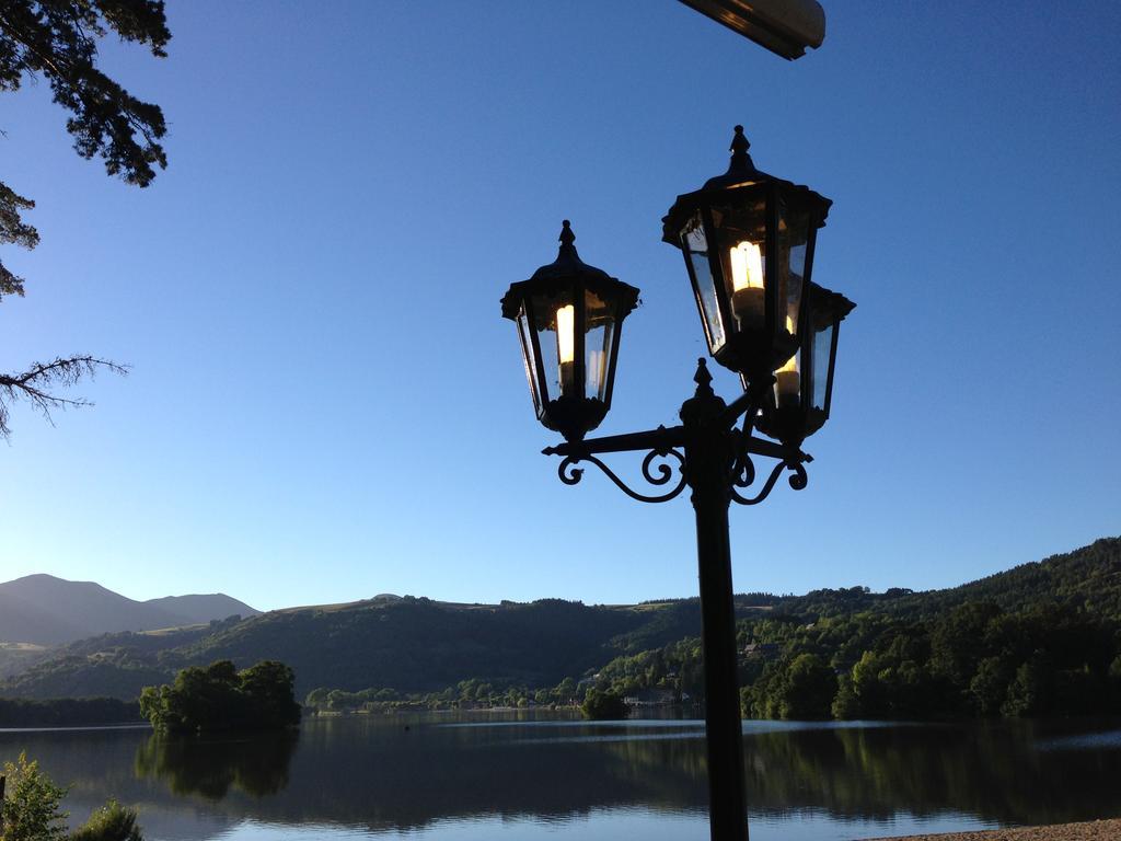 La Vue Sur Le Paradis Chambon-sur-Lac Esterno foto